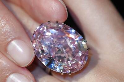 'Raj Pink' Diamond Fails to Sell at Sotheby's Auction