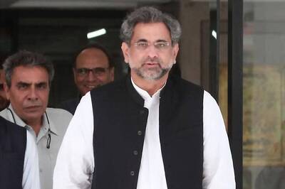 Pak PM Abbasi Approves Proposal to Increase Civilians' Share in ISI