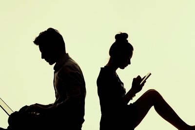 Depriving Spouse of Being On Facebook and Instagram May Amount to Cruelty in Marriage: Telangana HC