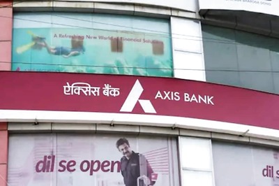 How Axis Bank Customers Can Avail UPI Services With RuPay Credit Cards