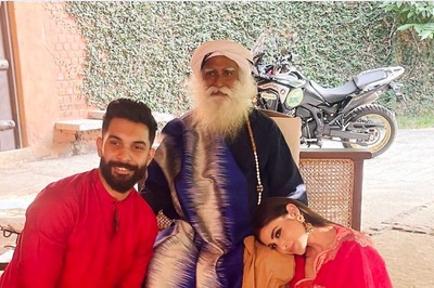Mouni Roy Feels Grateful, Thankful, and Blessed After Meeting with Sadhguru; See Pic