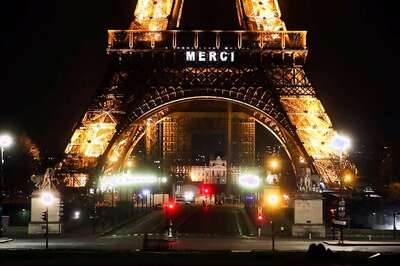 Eiffel Tower Says 'Merci' to Health Workers Battling Coronavirus
