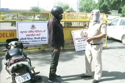 As Cases Surge Exponentially, Delhi Police Ferrying Patients to Hospitals, Arranging Oxygen and Taking Dead to Crematoriums