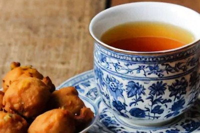 Why Pakora With Tea May Not Be A Healthy Combo For You
