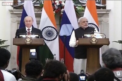 US unhappy over Putin's India trip, no change in Obama's plans