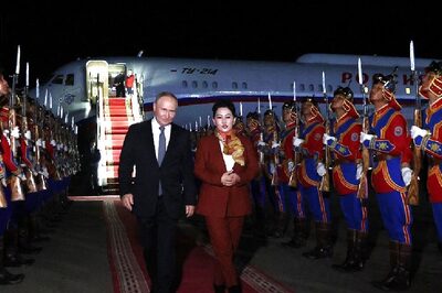 Putin Defies ICC Arrest Warrant In Visit To Mongolia, Gets Guard Of Honour On Arrival