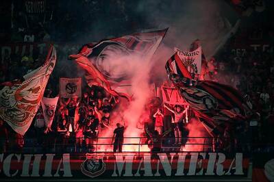 Chinese Consortium Offers 700 Million Euros to Buy AC Milan