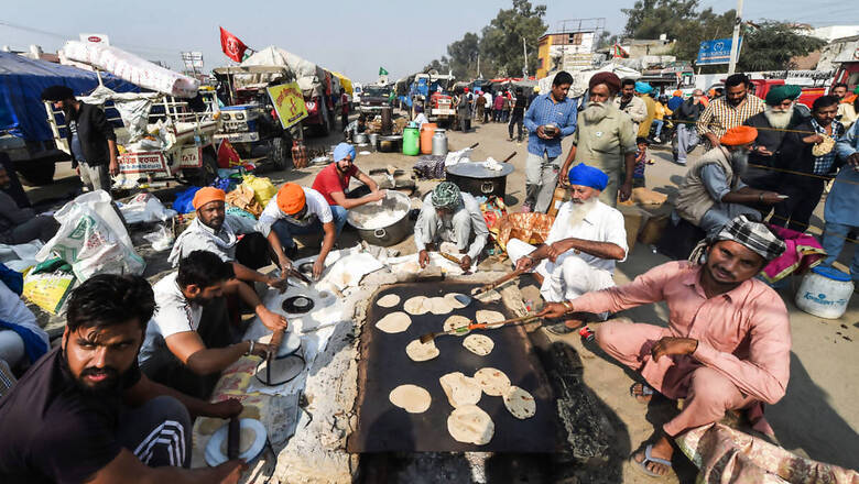 Bath at Petrol Pumps, Cooking on the Road, Chai to Beat the Chill: A Day in the Life of Protesting Farmer