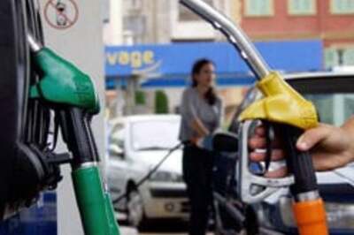 Oil PSU officials start hunger strike