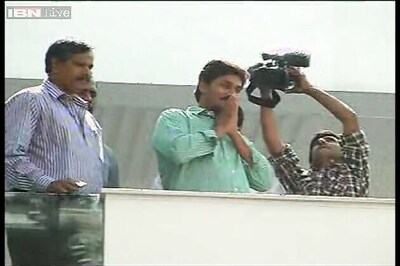 YSR Congress to begin statewide campaign for 'united' AP