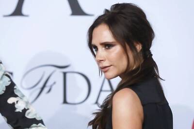Victoria Beckham Takes Her Laptop To Toilet