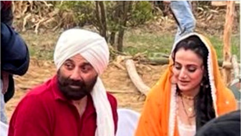 Gadar 2 Muhurat: Sunny Deol and Ameesha Patel Bring Back Old Memories as Tara and Sakeena