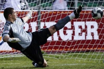 Bolivia rout Maradona's Argentina in La Paz