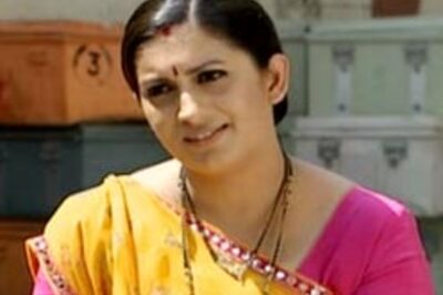 Smriti 'Tulsi' Irani slams Sonia, UPA