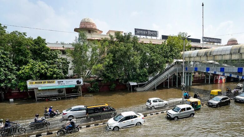 Delhi Flood: Several Roads Open for Traffic as Yamuna Recedes | Check Advisory
