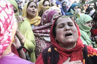 Bhat’s Killing Brings Back Fear for Kashmir Pandits; Data Shows J&K Civilians Safer Than Last Year​