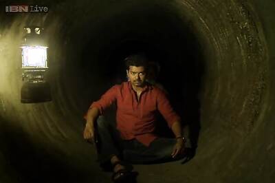 'Kaththi' teaser: Ilayathalapathy Vijay stares at you from inside a giant cement pipe in AR Murugadoss' latest film
