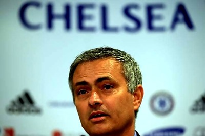 Jose Mourinho looking to sign Wayne Rooney and Luis Suarez