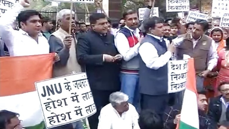 Sedition row: Police arrest JNU Students' Union president Kanhaiya Kumar