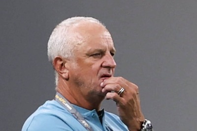 Australia Coach Graham Arnold Apologises for Covid Isolation Breach
