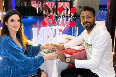 Hardik Pandya, Natasa Stankovic Make for a Gorgeous Couple in This Adorable Pic