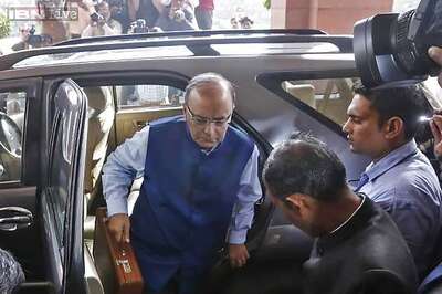 Arun Jaitley's speech peppered with digs at UPA rule