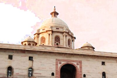 Govt Warns Industry & Advertising Associations to Comply with Surrogate Advertisement Norms