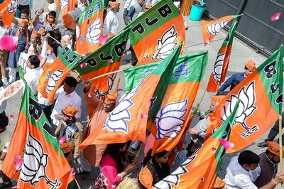 BJP 5 Times 'Richer' Than Congress, Sees 81% Jump in Income