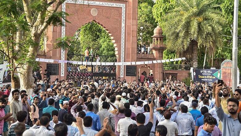 AMU Students Sit on Dharna, Vow to Boycott Classes, Demand Arrests in Jinnah Portrait Row