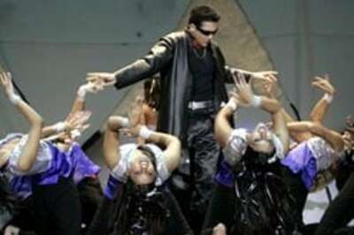 US jigs to Indian boy-meets-girl tales