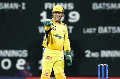 'Yellovely Reunion': MS Dhoni High-fives Krishnappa Gowtham’s Daughter After CSK's Win Over LSG