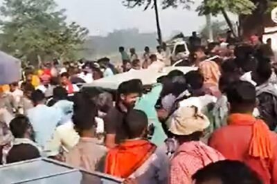 Bihar: Crowd Steals Hundreds of Liquor Bottles After Car Meets With Accident in Siwan
