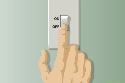 How to Change a Gu10 Halogen Light Bulb